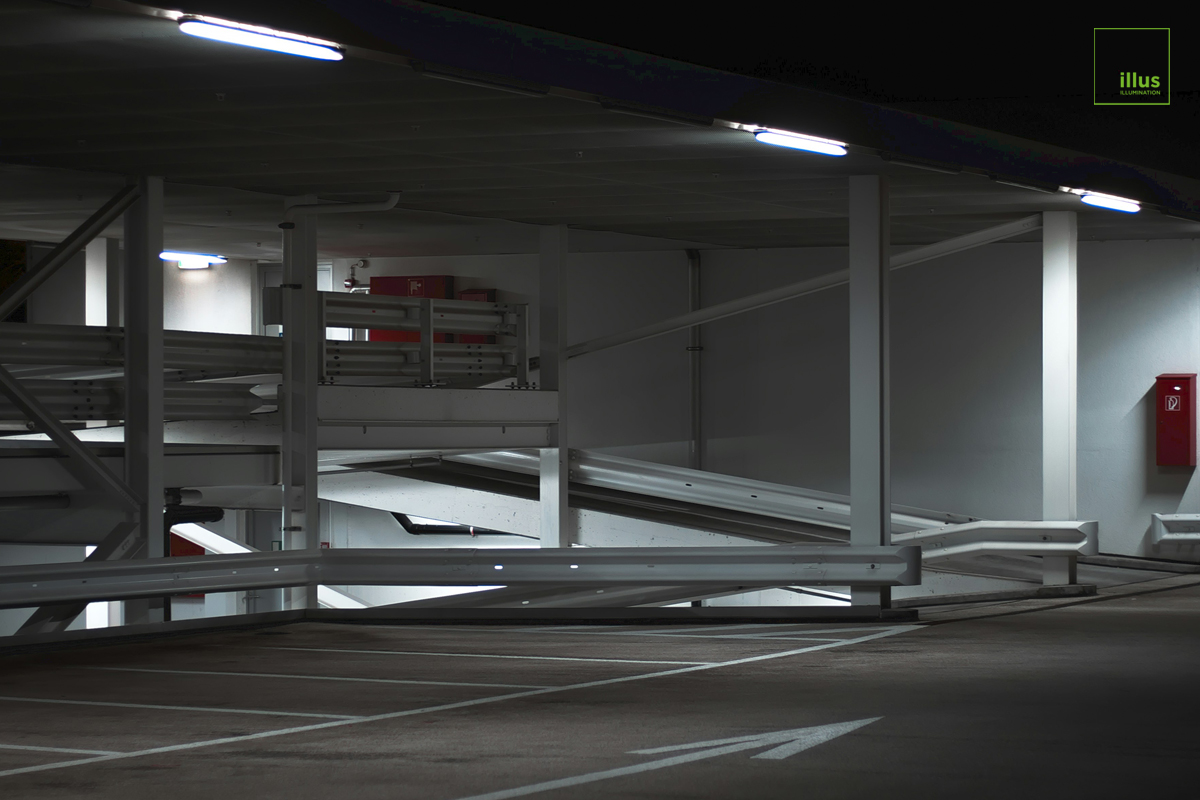 Application-of-LED-Waterproof-Batten-Light-in-Parking-Lot-2