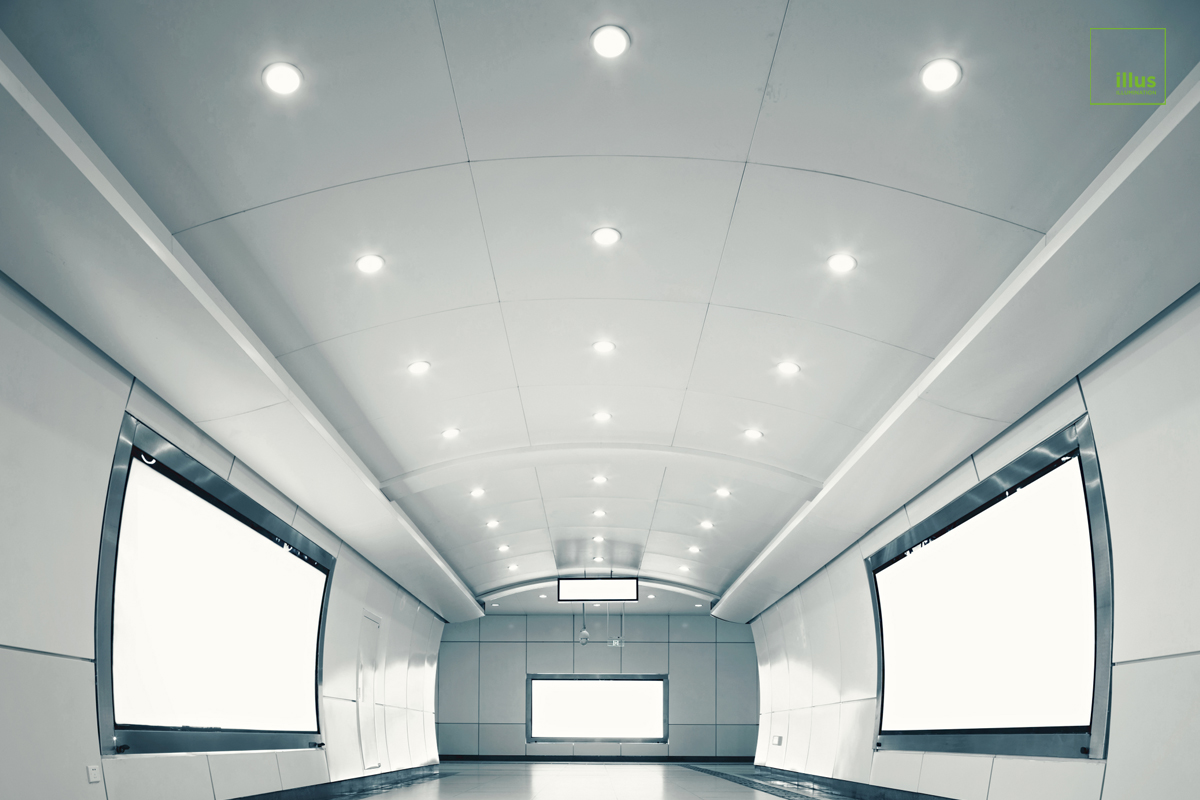 A-bright-corridor-equipped-with-LED-Recessed Ceiling-Luminaire-of-illuslighting